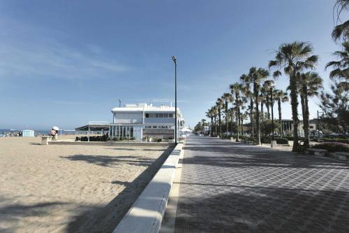 Holiday Apartments Malvarrosa Beach, Valence (photo 6)