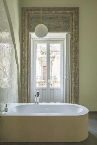 阿斯莫多吉斯拉酒店 (Asmundo di Gisira) in 卡塔尼亚