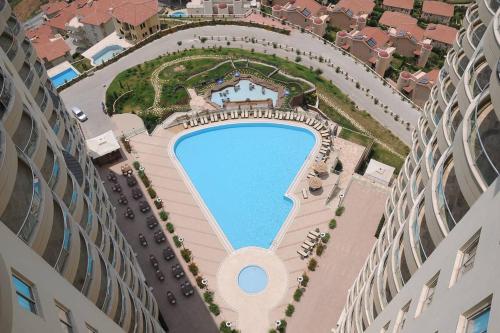  Two-Bedroom Apartment in Goldcity 5-stars Hotel in Kargıcak