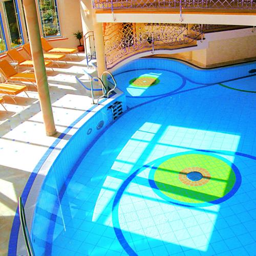 Hotel Neue Post – Hippach, IL