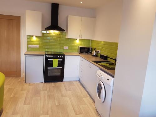 Leckhampton Road Apartments - Cheltenham in ปิลลีย์