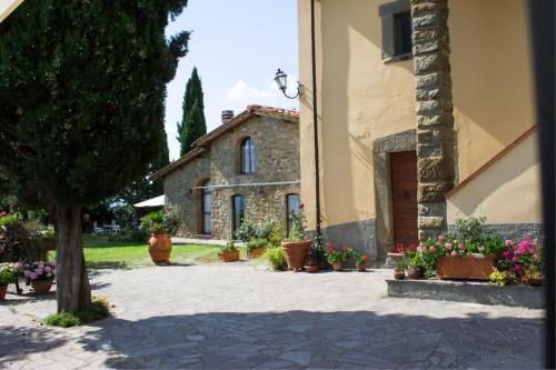  Canova Apartment Sleeps 5 Pool WiFi, Pension in Pian di Scò