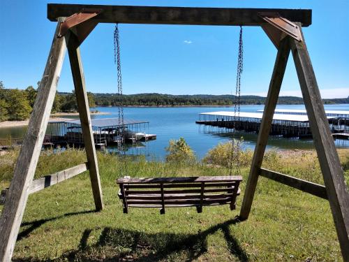 Table Rock Resorts at Indian Point