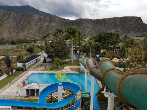 Oasis Hosteria In Ecuador