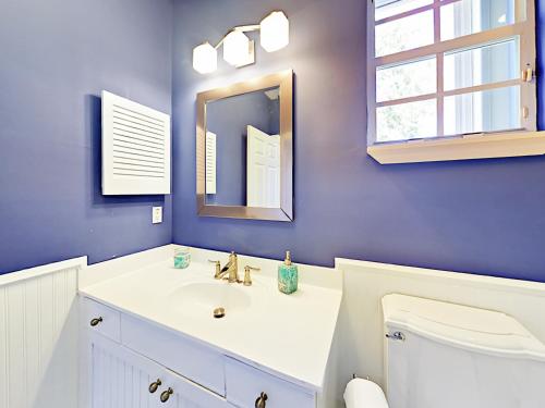 10 NE 7th Street Home - image 8