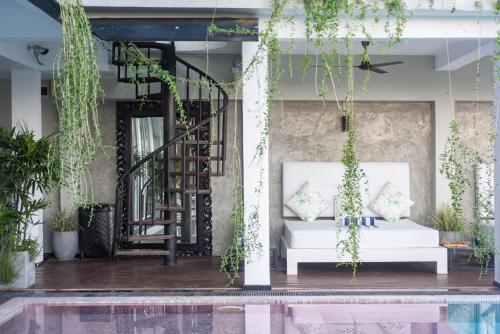 المرافق, Levels Unawatuna in اوناوتونا