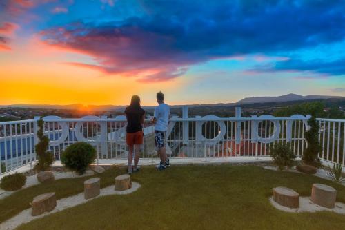 Erkély/terasz, B&B Nataly 2 in Soko Banja