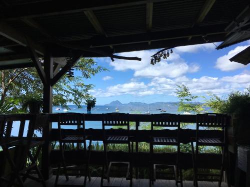 Appt 2chb avec piscine in Sainte-Anne