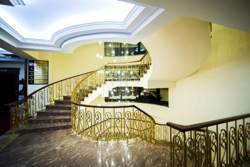 Lobby, Elegant Hotel & Resort in Tsaghkadzor