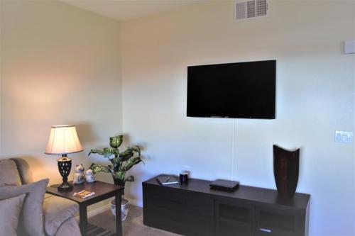2 Bedroom condo in Mesquite #507 - image 3
