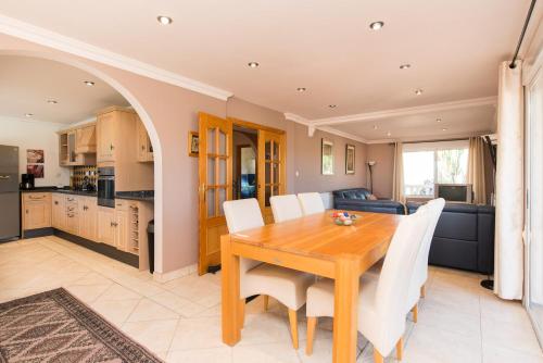  Felderhof Villa 4 bed Private Pool in Busot