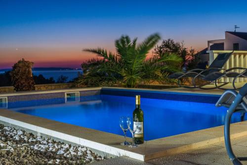 Villa with Private Pool image 10