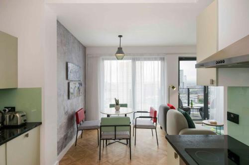 Church Street by Supercity Aparthotels - image 2
