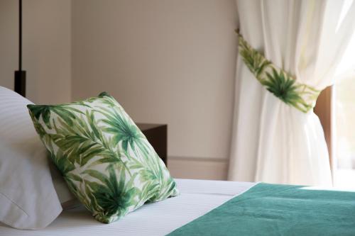 169452025 Casa Anamaria Hotel