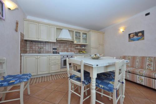 Pontone on the sea apartment, Scala (fotografie 9)