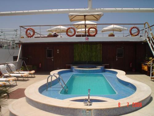 M/Y Alexander The Great Nile Cruise - 4 Nights Every Monday From Luxor - 3 Nights Every Friday from Aswan