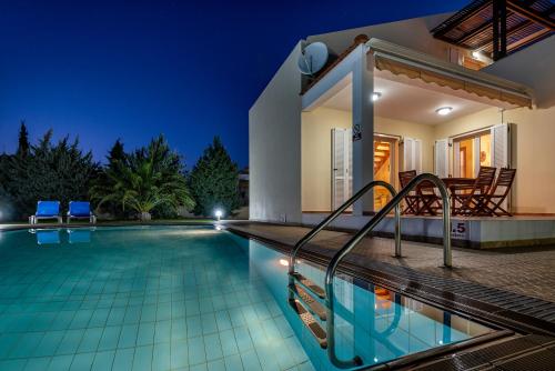  Olivia Villa in Kolymbia