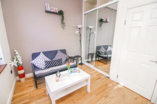 Studio Flat near Liverpool st & Shoreditch London., Londres