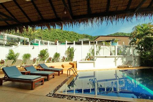 Karon Pool Hotel thumbnail 3