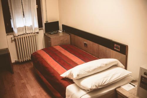 B&B Santa Monica – Pero, DC
