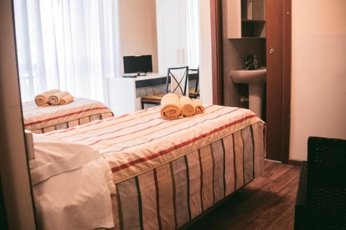 B&B Santa Monica – Pero, DC