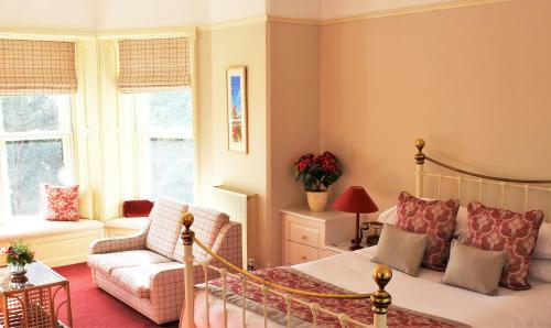 1 queen bed