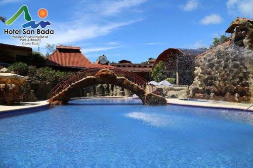 Kolam renang, Hotel San Bada Resort & Spa in Quepos