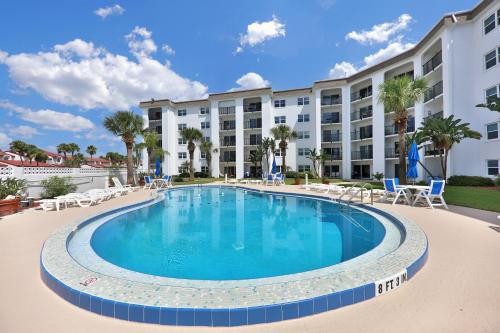 Daytona Beach Shores Condos in Daytona Beach Shores, USA
