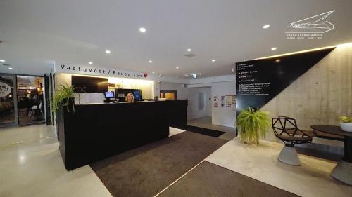 Check-in/out [express]