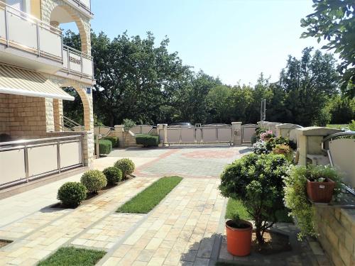  Apartments in Starigrad-Paklenica 35333 in Starigrad-Paklenica