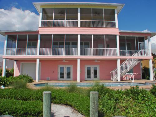 Kokopelli Villa - Matlacha waterfront close to Cap Coral - private home locally managed, fair & honest pricing thumb 4