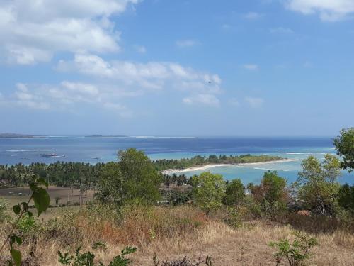 View, Bujang Lapuk Hostel near Gili Nanggu Island