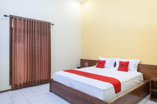 RedDoorz near Baluran National Park - Kabupaten Situbondo