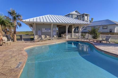 The Blue Pearl 8133 Home - image 3
