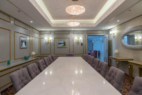 Swissotel Sarajevo - image 2