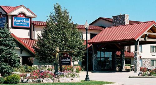 AmericInn by Wyndham Oswego in Oswego, USA
