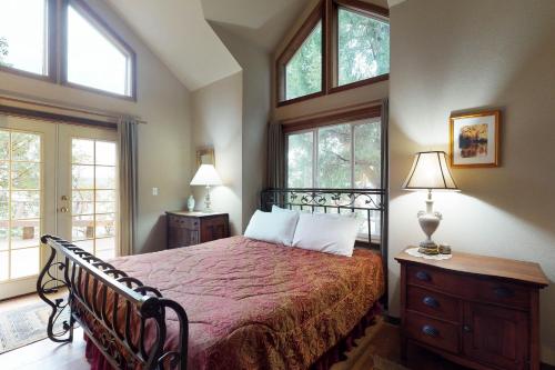 Harstine Island Beach House - image 6