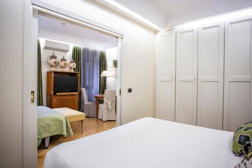 Hotel Adriano - image 30