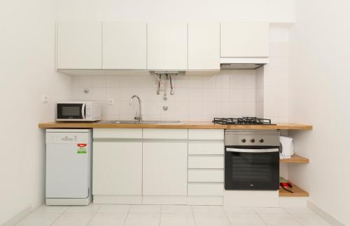 Good Vibes - image 9