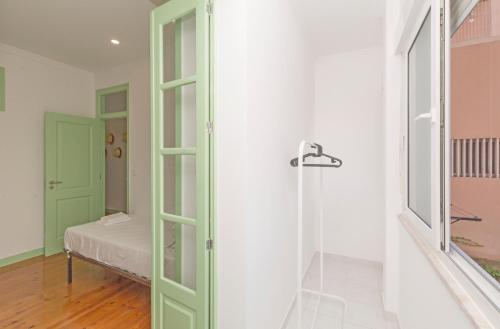 Good Vibes - image 13