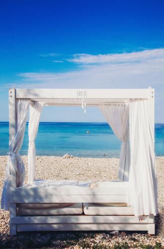 Strand, Apartment Castel in Bale