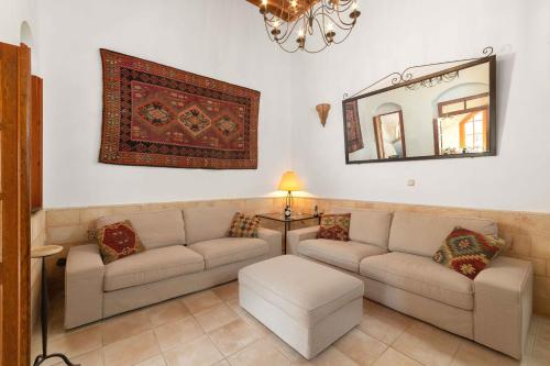 Villa Valasia Lindos with Acropolis View 4