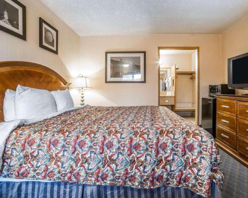 Rodeway Inn Baker City - main image