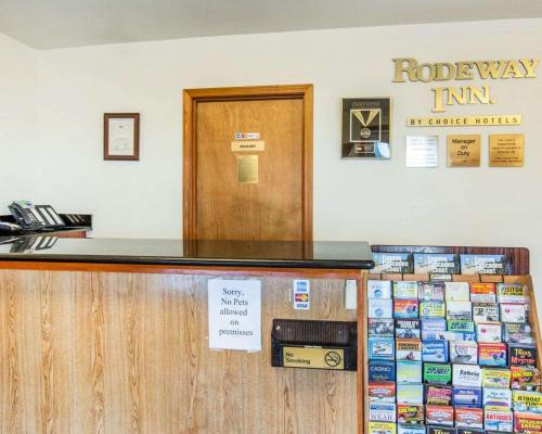 Rodeway Inn Newport - image 4