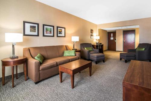 Quality Inn & Suites Towanda