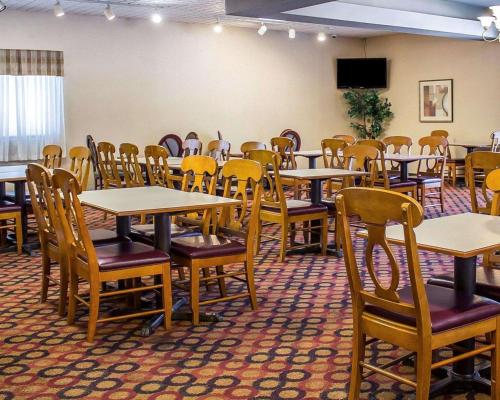 Étterem, Wilkes-Barre Inn & Suites in Wilkes-Barre (Pennsylvania)
