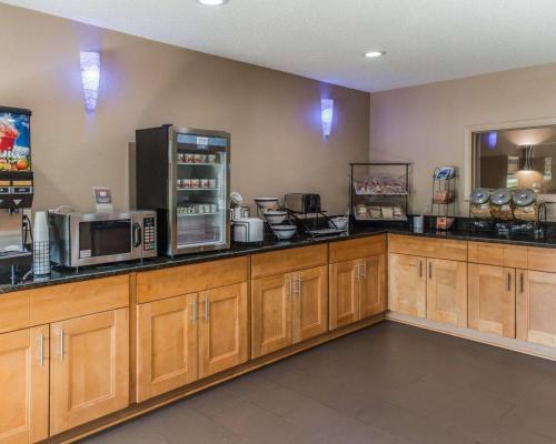 Comfort Inn Belle Vernon - 레스토랑