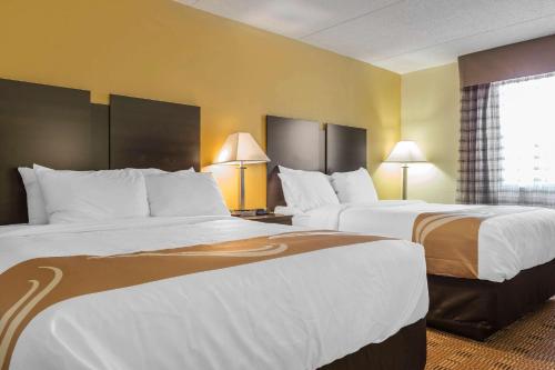 Quality Inn & Suites Pittsburgh