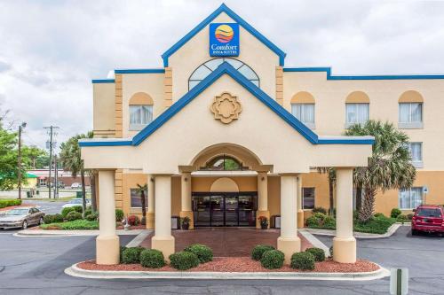 Comfort Inn & Suites FtJackson Maingate in Columbia, USA