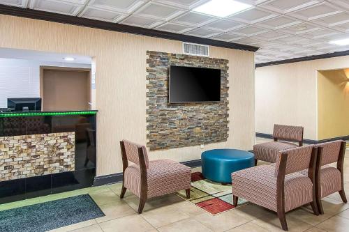 大堂, 機場凱隆酒店 (Clarion Inn Columbia Airport) in 西哥倫比亞